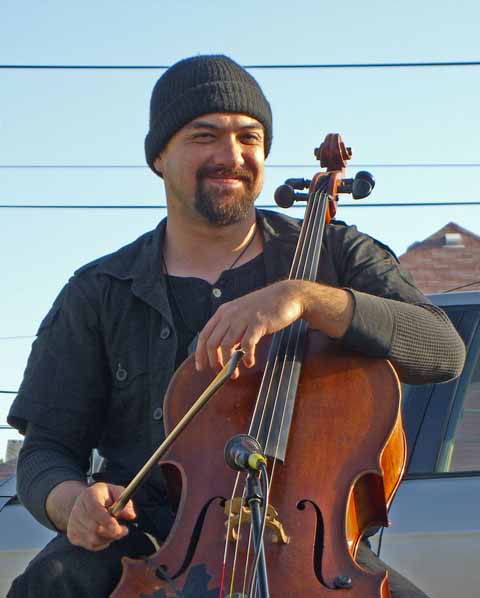 Mini 18 - Cellist.jpg