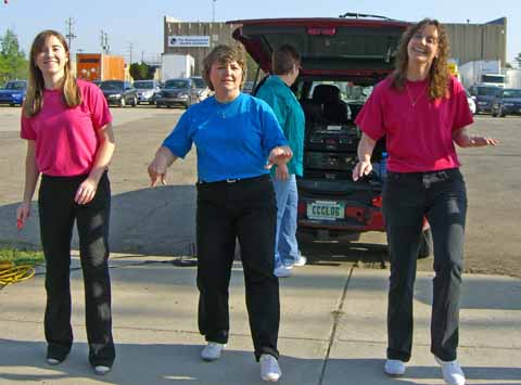 Mini 35 - cloggers 2.jpg