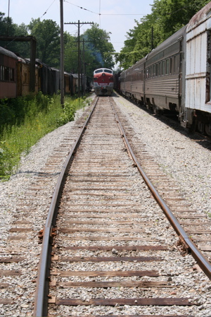 train_a_comin.jpg